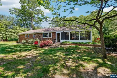 881 Bordentown Avenue, South Amboy, NJ 08879 - Photo 3