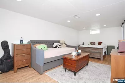 27-20 Kipp, Fair Lawn, NJ 07410 - Photo 27