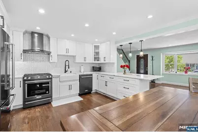 71 Wingra Avenue, Rutherford, NJ 07070 - Photo 7