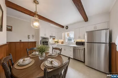 180 Oxford Avenue, Saddle Brook Township, NJ 07663 - Photo 9