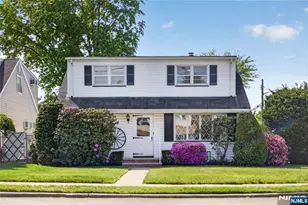180 Oxford Ave, Saddle Brook Township, NJ 07663 - Photo 1