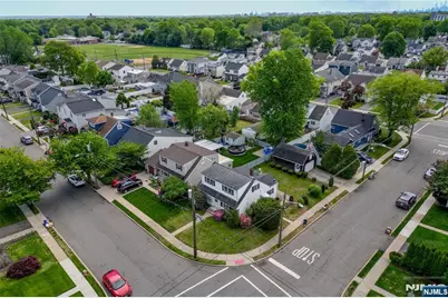 180 Oxford Avenue, Saddle Brook Township, NJ 07663 - Photo 21