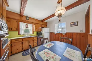 180 Oxford Ave, Saddle Brook Township, NJ 07663 - Photo 11