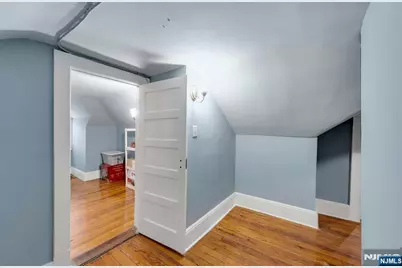 1130 Edgewood Lane, Fort Lee, NJ 07024 - Photo 25
