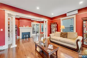 1130 Edgewood Ln, Fort Lee, NJ 07024 - Photo 7