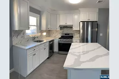9006 Palisade Plaza 2nd #2nd, North Bergen, NJ 07047 - Photo 15