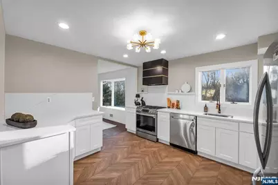 1011 Washington Avenue, Old Tappan, NJ 07675 - Photo 9