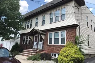 9 Schuyler Ct R2, Kearny, NJ 07032 - Photo 1