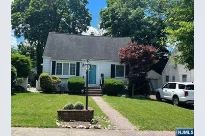 380 Chesterfield Street, Ridgewood, NJ 07450 - Photo 1