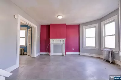144 Steuben, East Orange, NJ 07018 - Photo 13