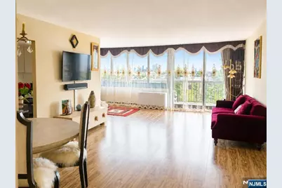 770 Anderson 6R #6R, Cliffside Park, NJ 07010 - Photo 1
