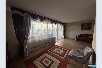 770 Anderson 6R #6R, Cliffside Park, NJ 07010 - Photo 7
