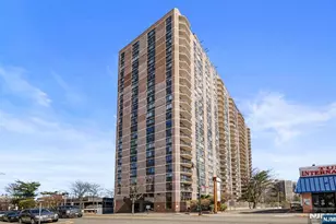 770 Anderson Ave 6R, Cliffside Park, NJ 07010 - Photo 23
