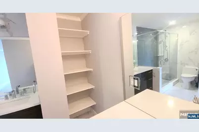 1590 Anderson Avenue 14H #14H, Fort Lee, NJ 07024 - Photo 29
