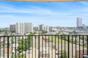 1590 Anderson Ave 14H, Fort Lee, NJ 07024 - Photo 13