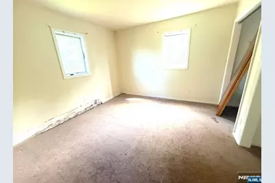 1 Short Street, Dumont, NJ 07628 - Photo 27