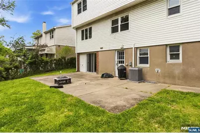 86 N Farview Avenue 1st Floor #1st Floor, Paramus, NJ 07652 - Photo 25