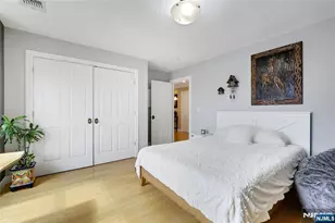 12-65 Burbank St, Fair Lawn, NJ 07410 - Photo 27