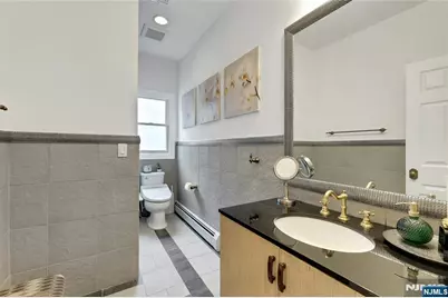 12-65 Burbank Street, Fair Lawn, NJ 07410 - Photo 17