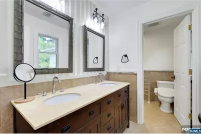 12-65 Burbank Street, Fair Lawn, NJ 07410 - Photo 29