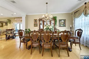 12-65 Burbank St, Fair Lawn, NJ 07410 - Photo 9