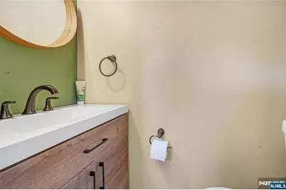 776 Maple Avenue, Glen Rock, NJ 07452 - Photo 11