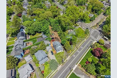 776 Maple Avenue, Glen Rock, NJ 07452 - Photo 35
