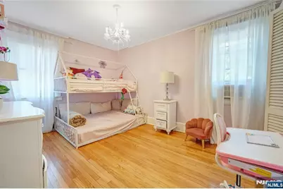 776 Maple Avenue, Glen Rock, NJ 07452 - Photo 13