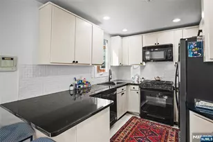 100 1st St, Keyport, NJ 07735 - Photo 17