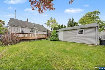 287 Madison Avenue, New Milford, NJ 07646 - Photo 39