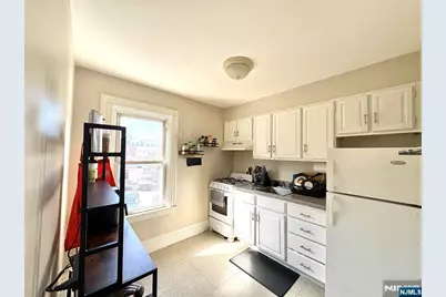 42-44 Bergen, Englewood, NJ 07631 - Photo 15