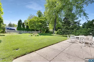287 Jackson Avenue, Rutherford, NJ 07070 - Photo 27