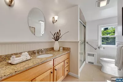 287 Jackson Avenue, Rutherford, NJ 07070 - Photo 21