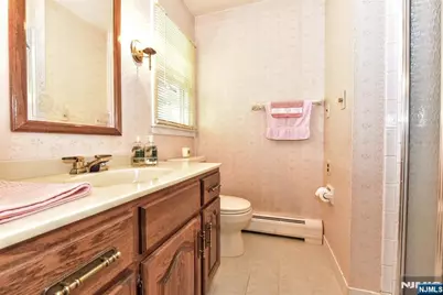 17 Grandview Avenue, Upper Saddle River, NJ 07458 - Photo 19