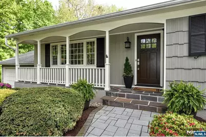 60 Dimmig Road, Upper Saddle River, NJ 07458 - Photo 9