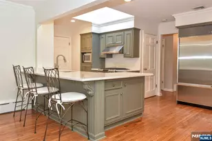 60 Dimmig Rd, Upper Saddle River, NJ 07458 - Photo 17