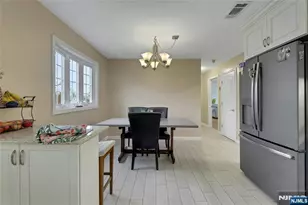 25 Veterans Pl, North Arlington, NJ 07031 - Photo 15