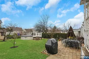 25 Veterans Pl, North Arlington, NJ 07031 - Photo 3