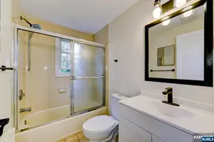 10 Lake Dr, Mendham, NJ 07945 - Photo 19