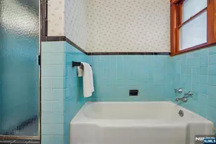649 8th St, Carlstadt, NJ 07072 - Photo 31