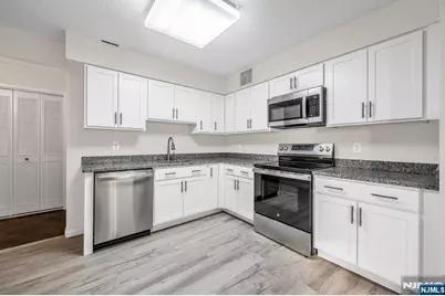 326 Prospect Avenue 6J #6J, Hackensack, NJ 07601 - Photo 3