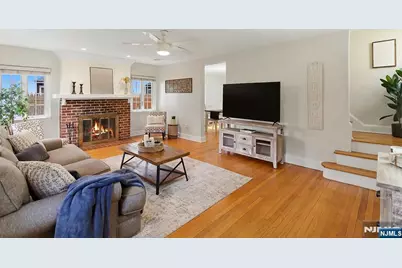 31 Martin Terrace, Hackensack, NJ 07601 - Photo 5