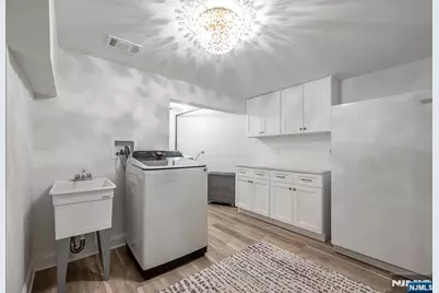 110 Ackerman Avenue, Ho Ho Kus, NJ 07423 - Photo 25