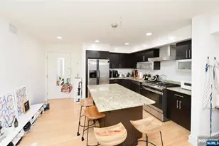 310 Cliff Ln 3F, Cliffside Park, NJ 07010 - Photo 3