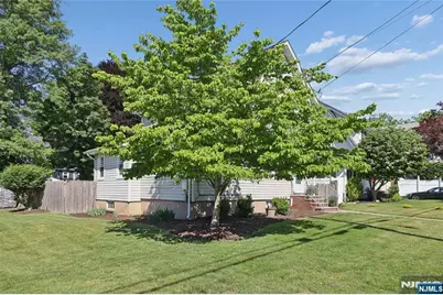 142 Kensington Avenue, Norwood, NJ 07648 - Photo 35