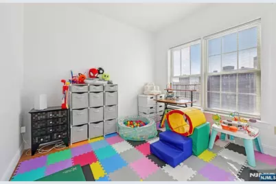 15-19 Tichenor 407 #407, Newark, NJ 07112 - Photo 19