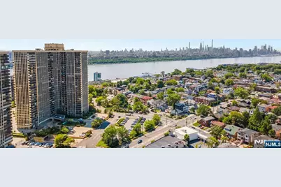 200 Winston 121 #121, Cliffside Park, NJ 07010 - Photo 13