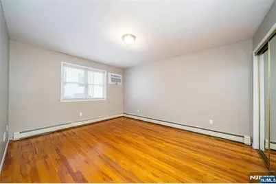 54 Chestnut Street, Weehawken, NJ 07086 - Photo 23