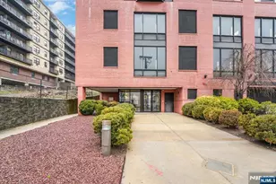 29 1st Street 508, Hackensack, NJ 07601 - Photo 25