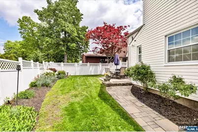 84 Raymond Avenue, Rutherford, NJ 07070 - Photo 39